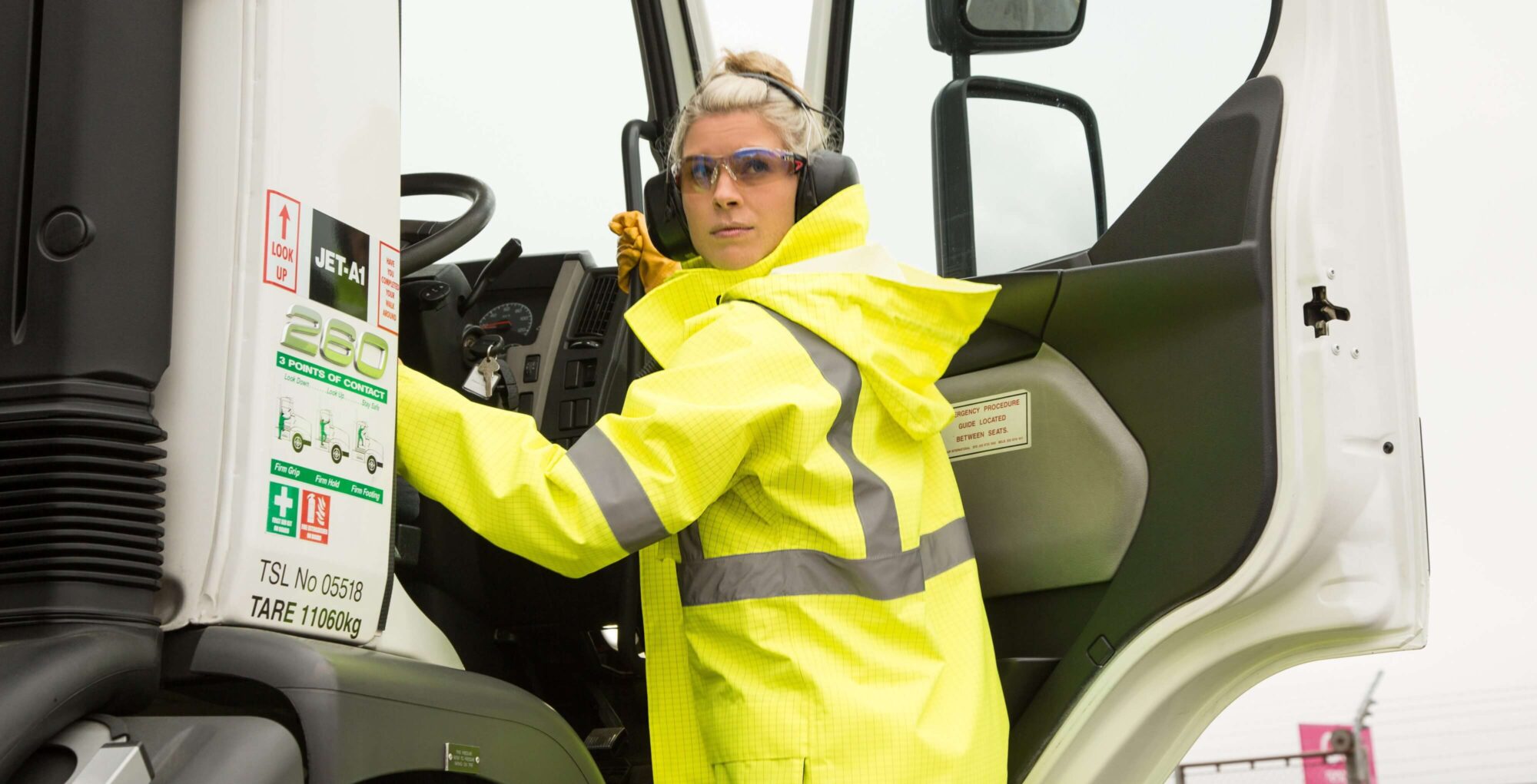 safety_banner-compressed