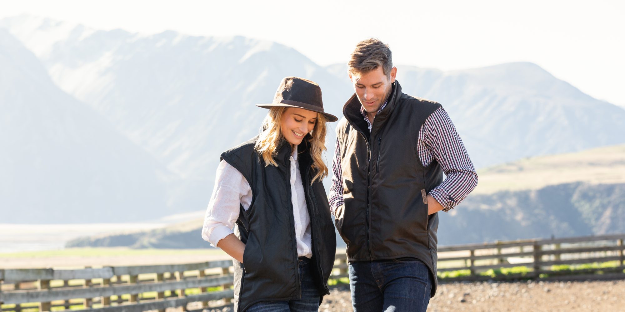 Oilskin_wax_sleeveless_vest